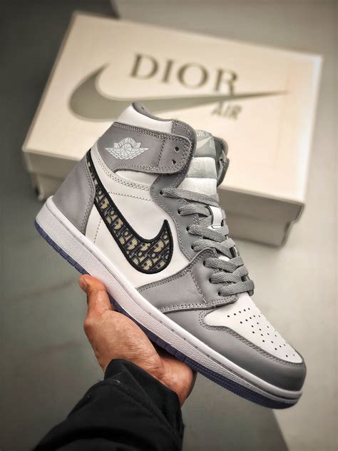 nike dior jordan precio|Dior jordan 1 high sneakers.